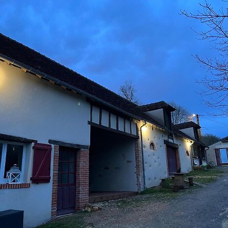 Une Pause S'Impose ;) Méry-sur-Cher Eksteriør bilde