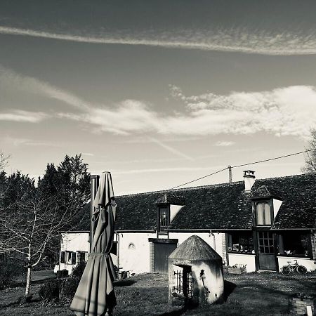 Une Pause S'Impose ;) Méry-sur-Cher Eksteriør bilde