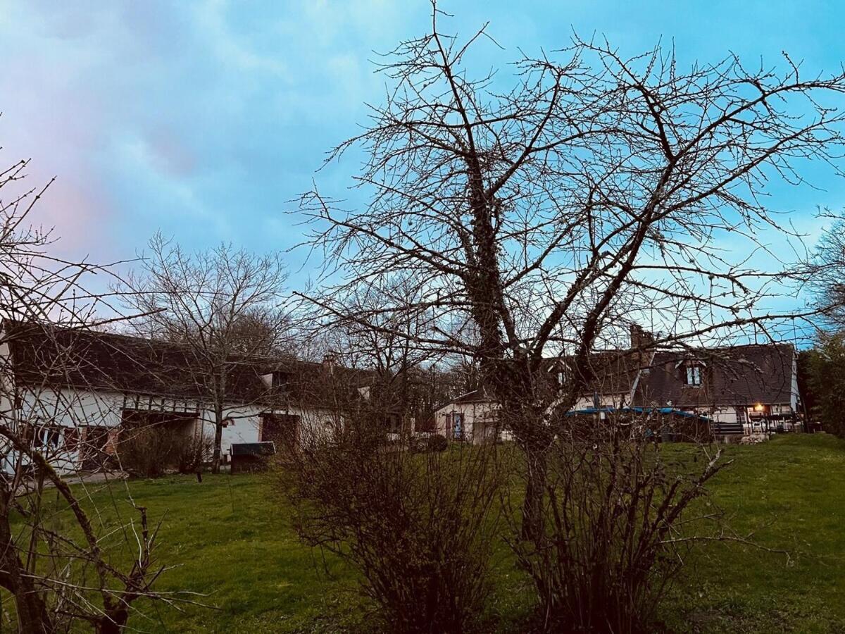 Une Pause S'Impose ;) Méry-sur-Cher Eksteriør bilde